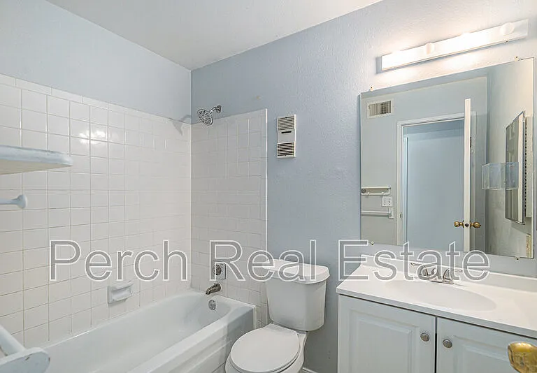 14424 E Colorado Dr #202 — Photo 14