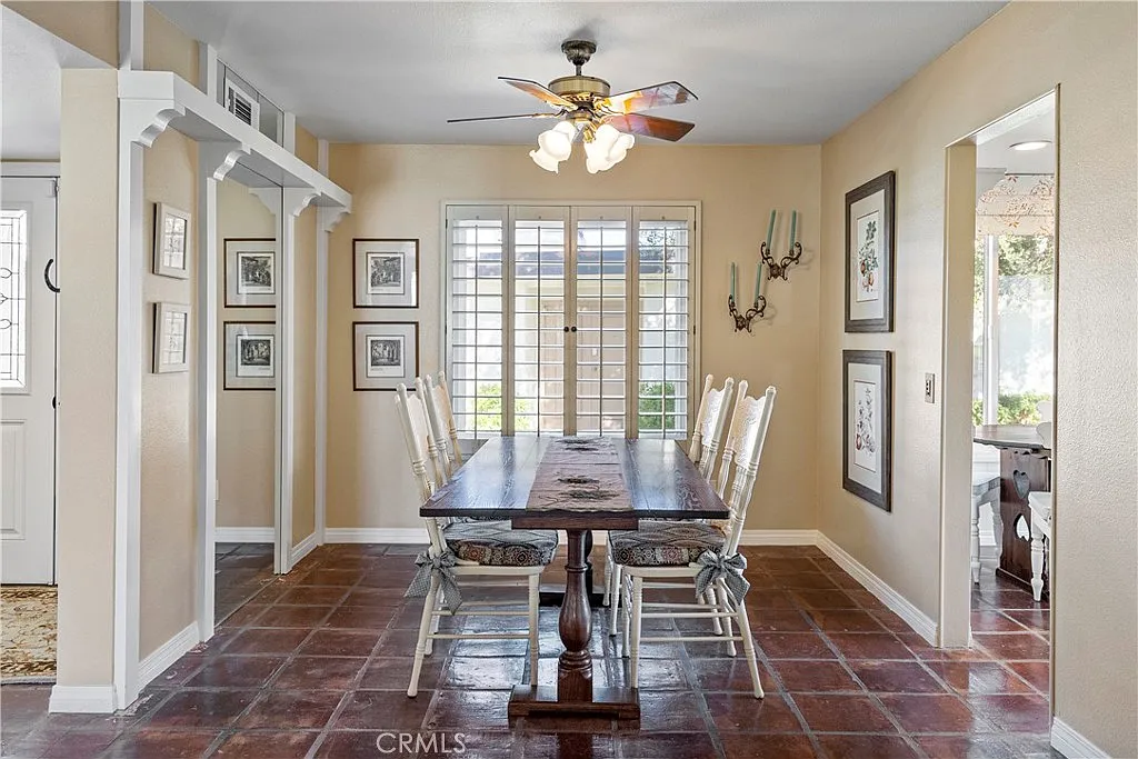 3 bed, 1693 sqft, $3,000 — Photo 4