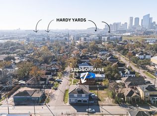 1310 Lorraine St, Houston, TX 77009