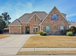 411 Tuscano Ln, Biloxi, MS 39531