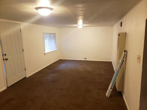 5th image of 8719 128th St E