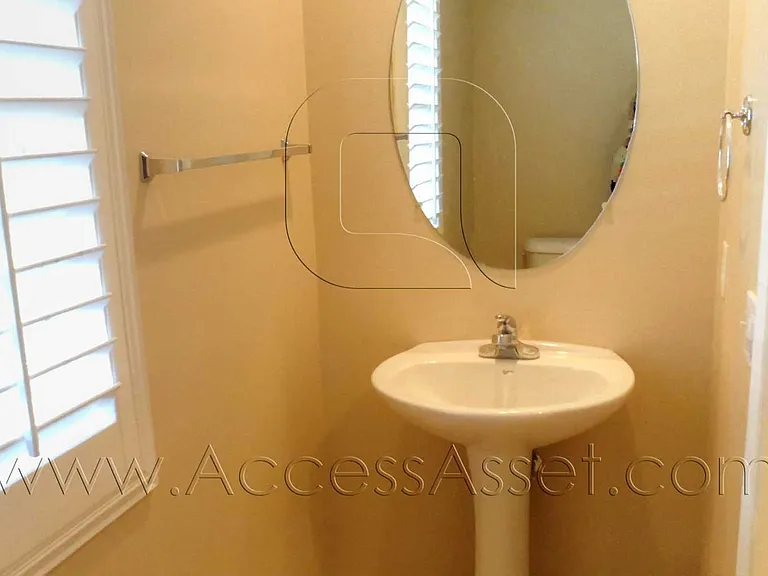 1442 Tahoe St — Photo 7