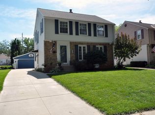 185 W Crawford Ave, Milwaukee, WI 53207