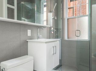 18 Forest St APT 21, Cambridge, MA 02140