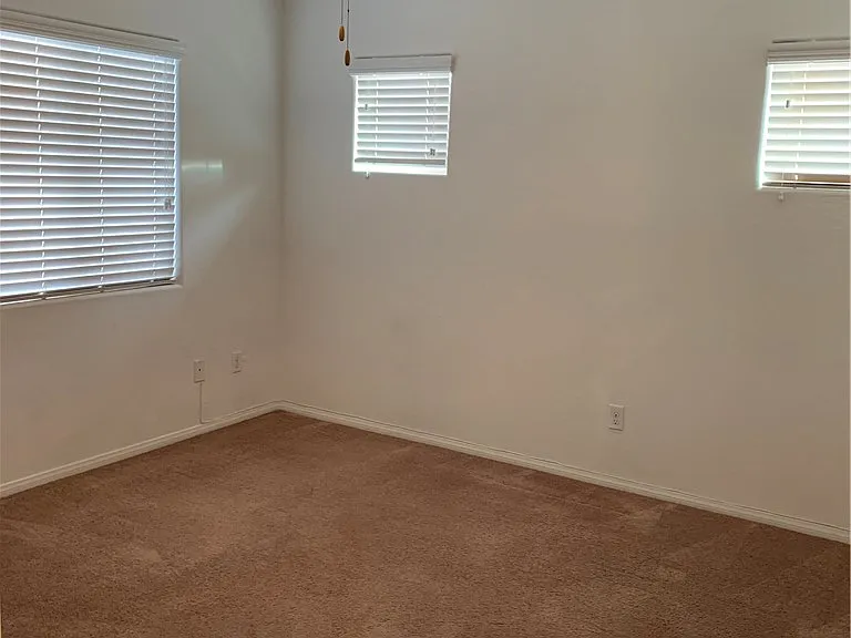 673 Emerald Idol Pl — Photo 7