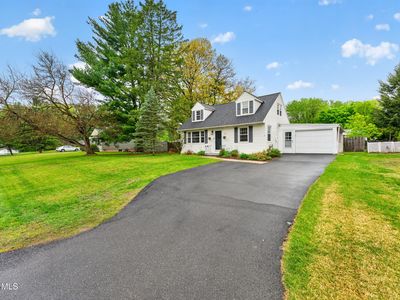 22 Chapman Drive, Albany, NY, 12203