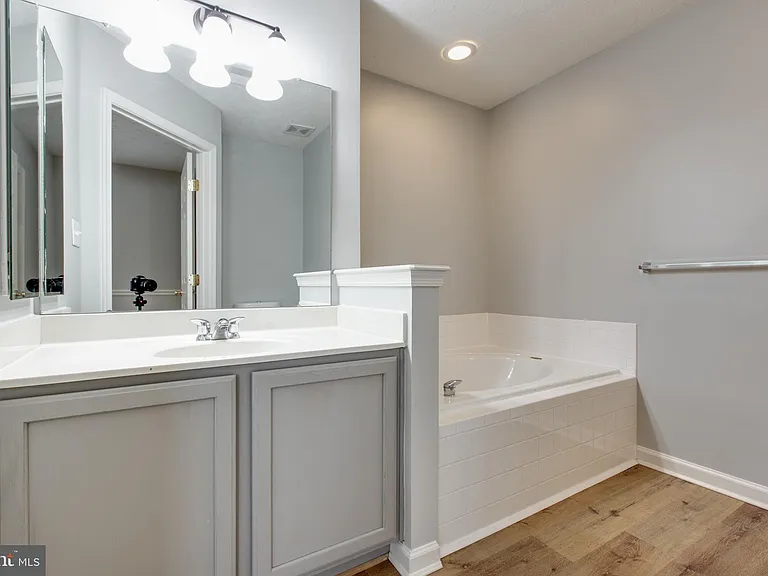 2542 Piney Pass Way — Photo 23