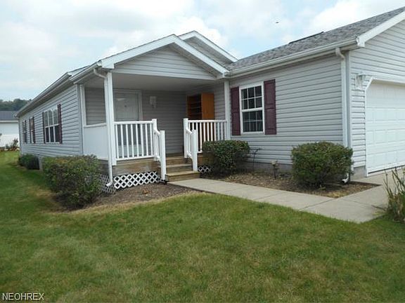3rd image of 187 Pegasus Dr NW