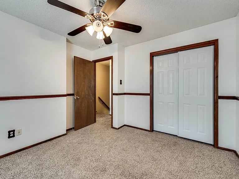 3245 Preston Dr — Photo 12
