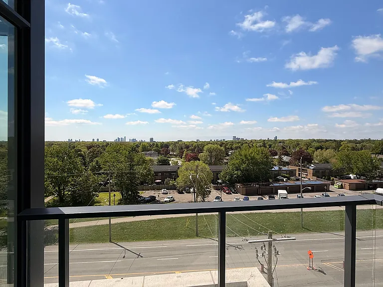 4000 Eglinton Ave W #622 — Photo 12