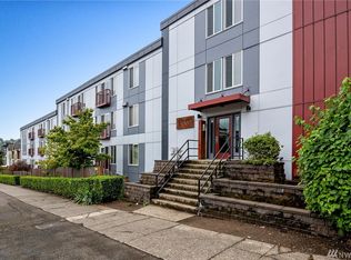 3661 Phinney Ave N APT 307, Seattle, WA 98103