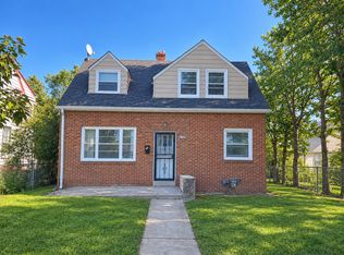 4746 N 19th Pl, Milwaukee, WI 53209