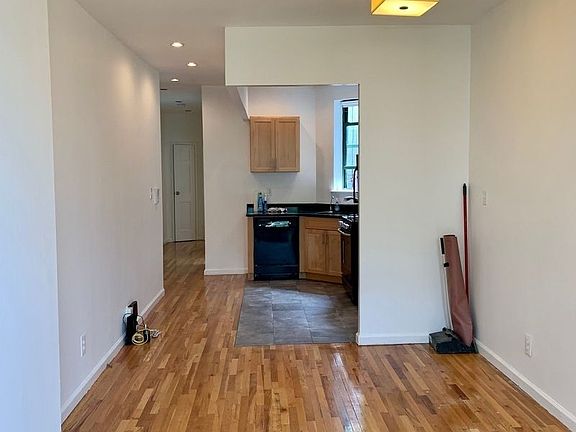2nd image of 639 Grand Ave APT 4B
