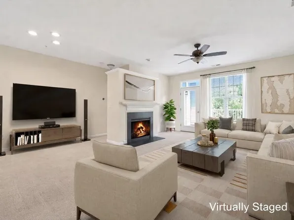 434 Eyam Hall Ln, Apex, NC 27502