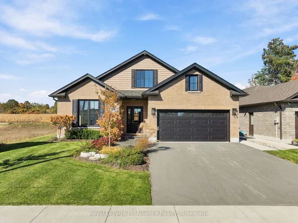 52 Beacon Dr, Brighton, ON K0K 1H0