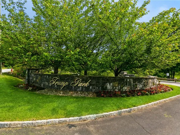 113 Trump Park, Shrub Oak, NY 10588