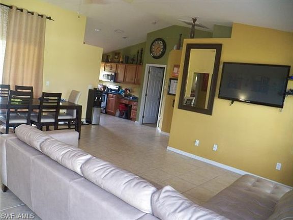 4th image of 4000 14th St W