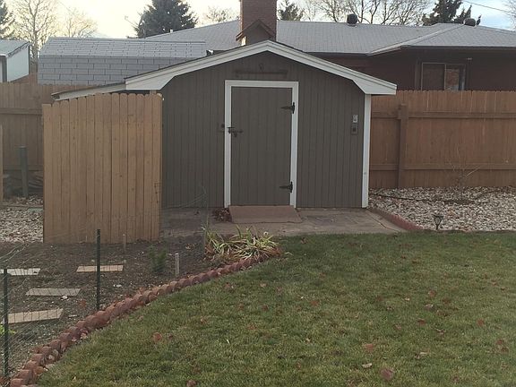 Shed