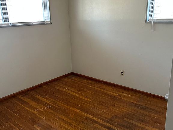5th image of 4036 Cranberry Ln