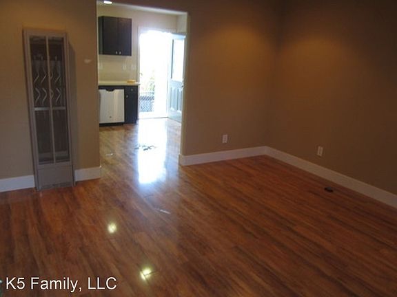 5th image of 633 Hichborn St
