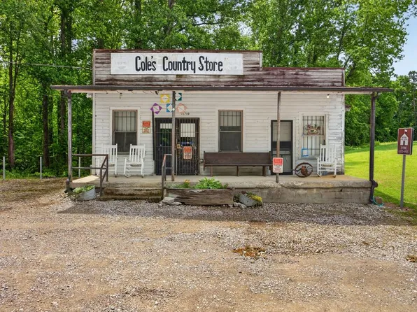 11710 Nashville Hwy, Baxter, TN 38544