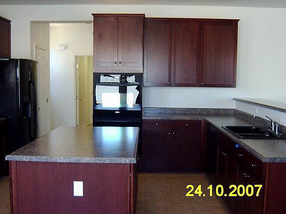 Gourmet Kitchen