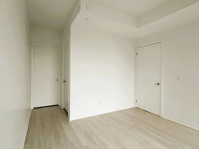 185 Alberta Ave #306 — Photo 33