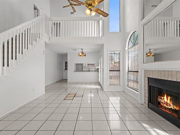 3rd image of 2536 Oak Bend Ln