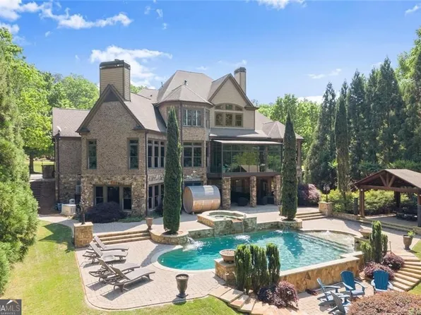 1225 Waterfall Ln NW, Acworth, GA 30101