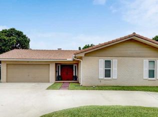 975 SW 12th Ter, Boca Raton, FL 33486