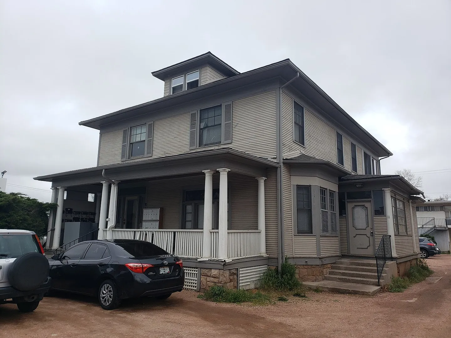 819 North Nevada Avenue — Photo 2