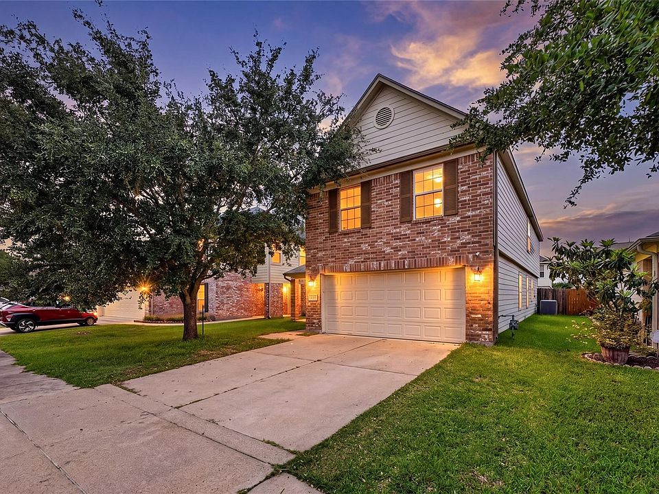1st image of 3026 Apple Dale Dr
