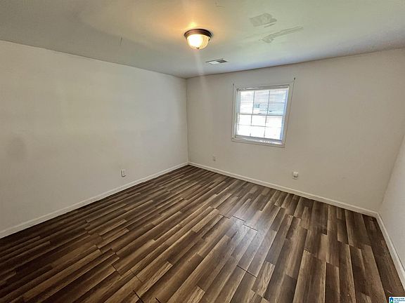 5th image of 1331 Potter Ave