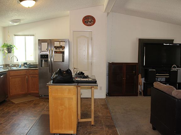 4th image of 235 Wade Dr