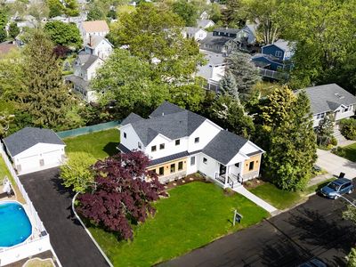 148 S 5th Street, Lindenhurst, NY, 11757