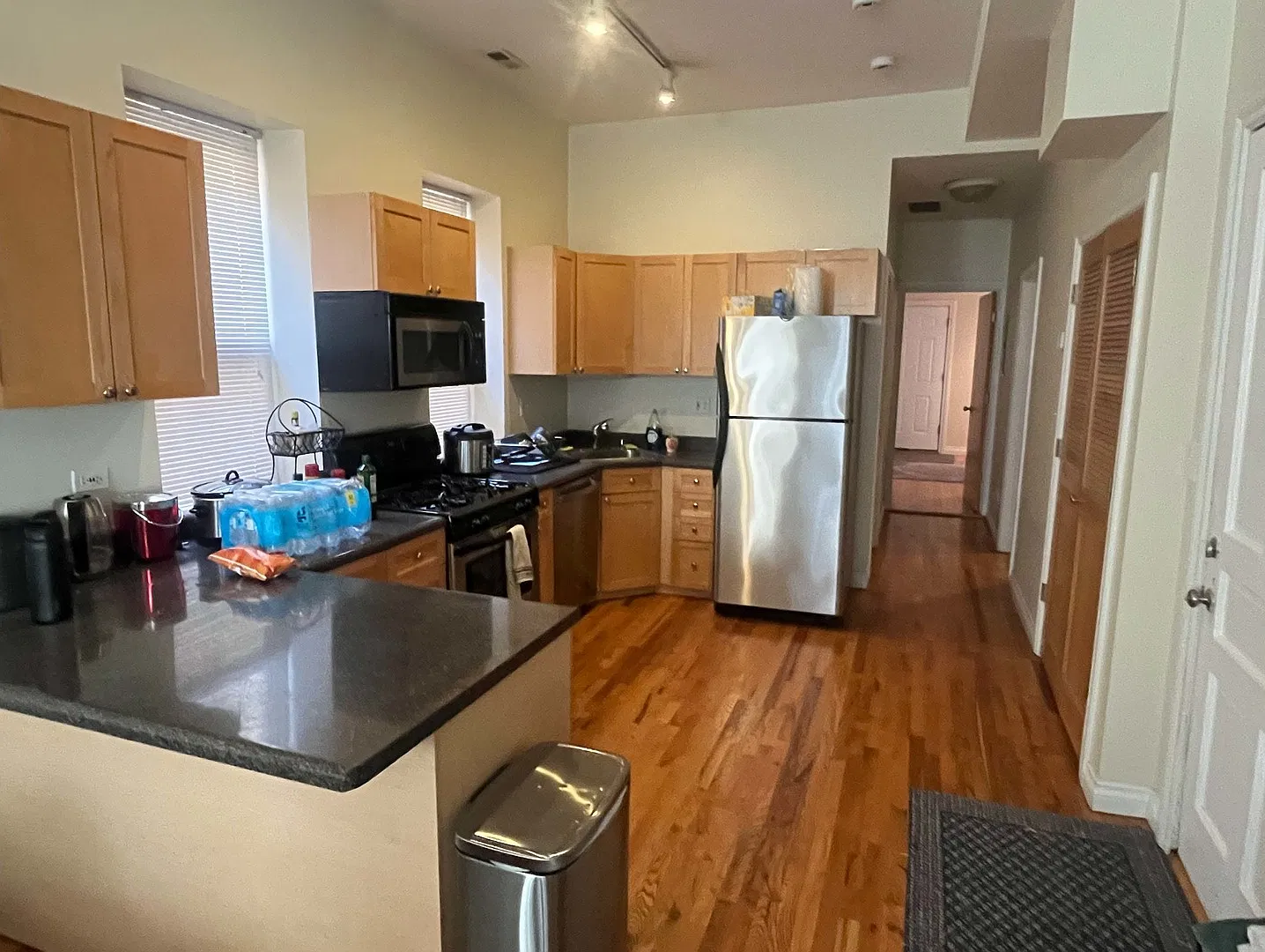 2 bed, $2,400 — Photo 3