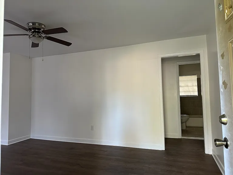 3457 Norwood Ave — Photo 5