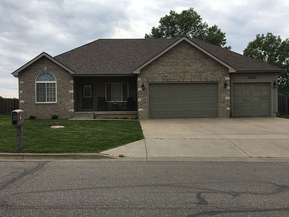 1st image of 654 Seitz Dr