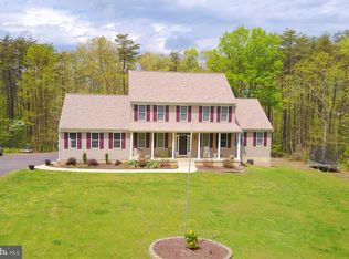 18352 Red Leaf Ln, Culpeper, VA 22701
