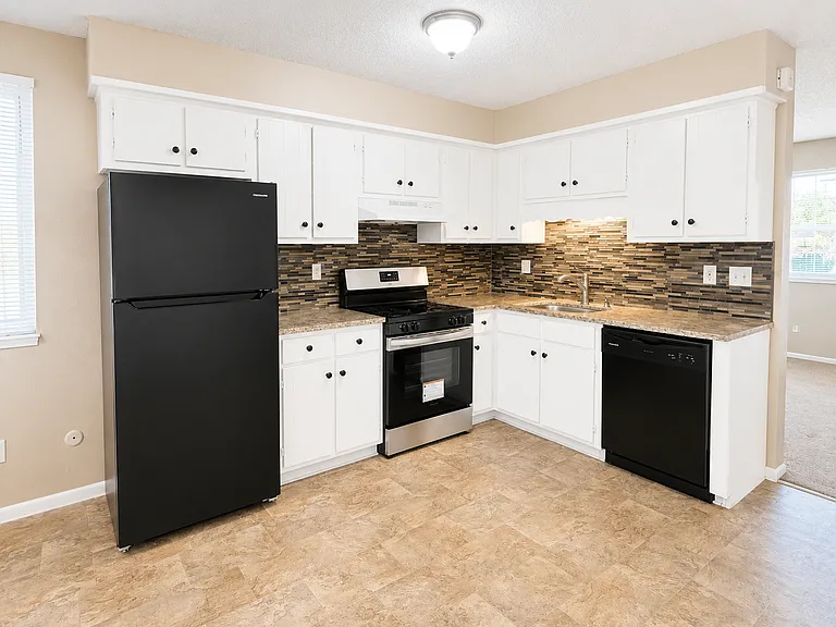 6205 E Ohio Ave #B — Photo 6