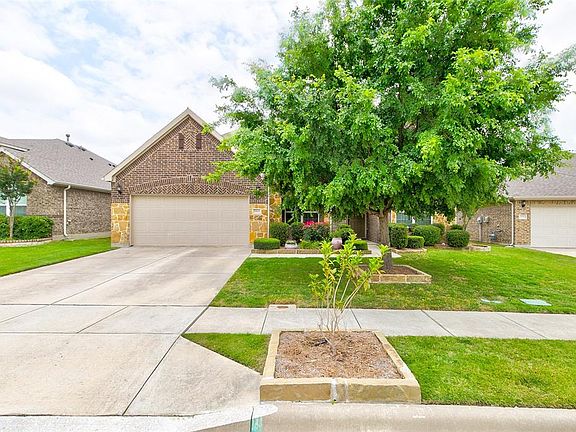 3rd image of 7933 Caldelana Way