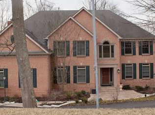 567 Ridgestone Dr, Cincinnati, OH 45255