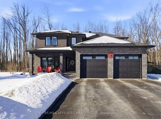 6625 Sutherland Ave, South Glengarry, ON K6H 7J3