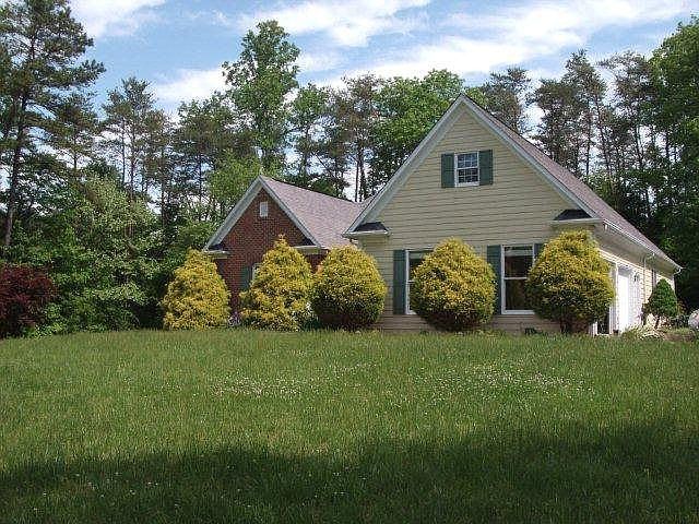 1st image of 106 Scotchtown Ct
