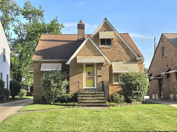 9515 Elsmere Dr, Parma, OH 44130