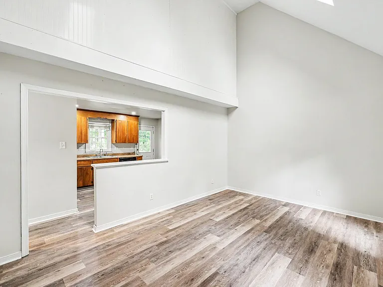 13304 Master Stag Dr — Photo 4