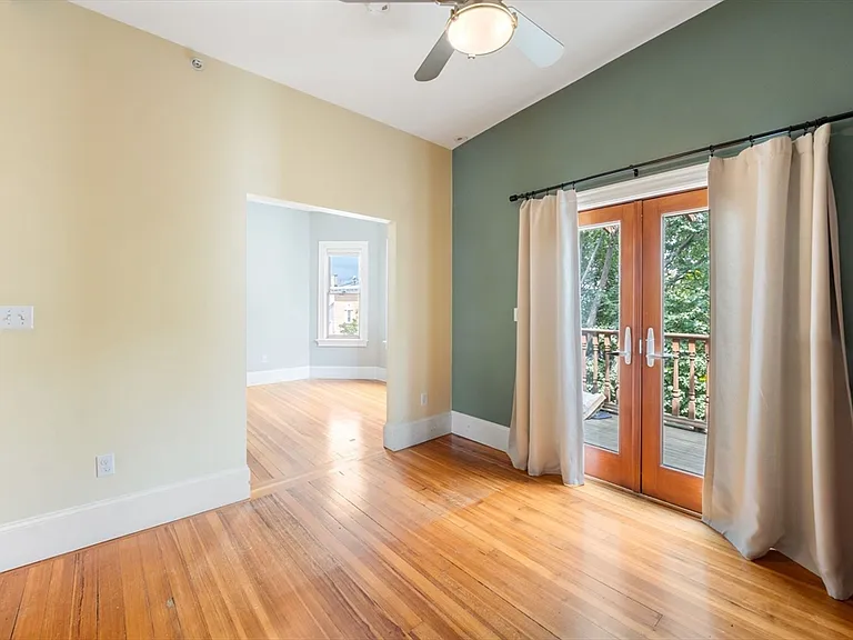 118 Perkins St #3 — Photo 18