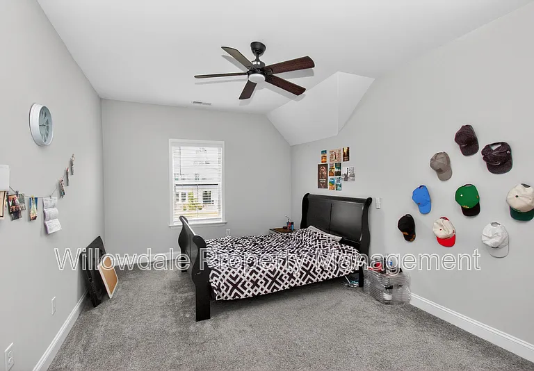 111 N Parkside Dr — Photo 38