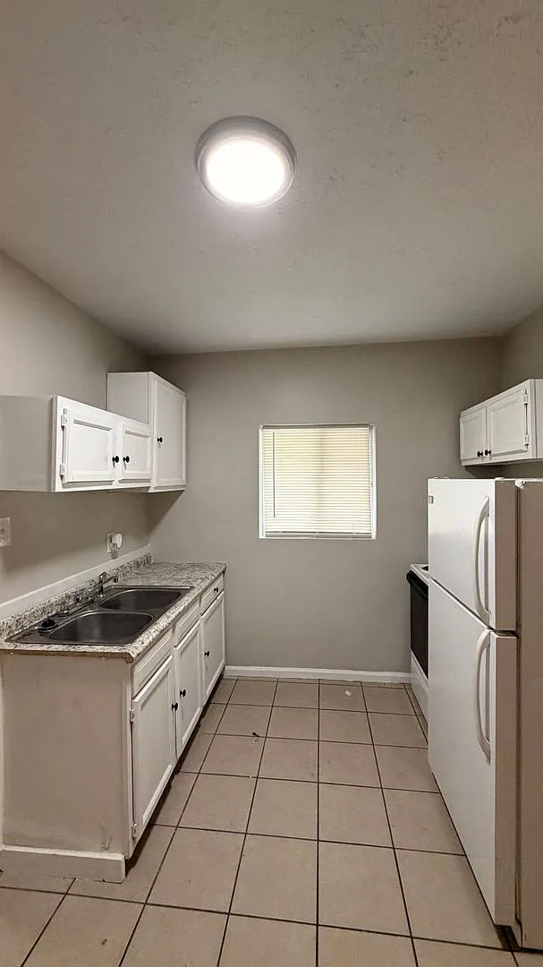 1301 N Olney St — Photo 2