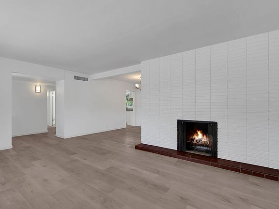 2nd image of 7441 E Kenyon Dr